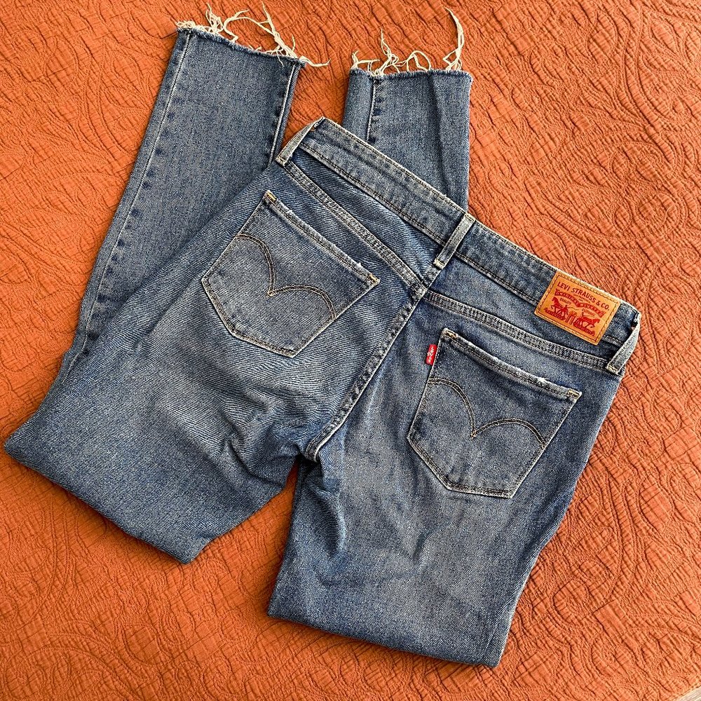 Levi's 711 Skinny Jean